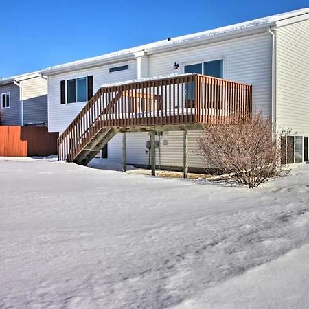 Vila Welcoming West Fargo Retreat W Backyard Exteriér fotografie