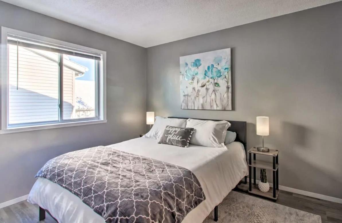 Vila Welcoming West Fargo Retreat W Backyard Exteriér fotografie